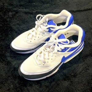 Nike air max BW white Persian violet